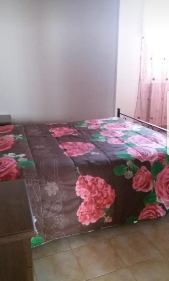 Apartamento La Casa Nel Borgo SantʼAgata deʼ Goti Exterior foto
