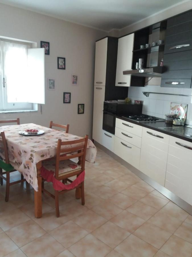 Apartamento La Casa Nel Borgo SantʼAgata deʼ Goti Exterior foto