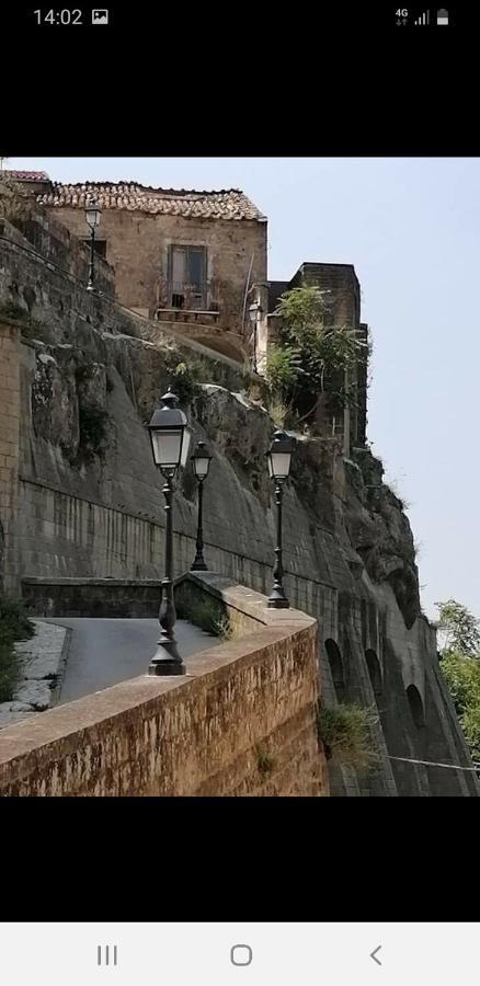 Apartamento La Casa Nel Borgo SantʼAgata deʼ Goti Exterior foto